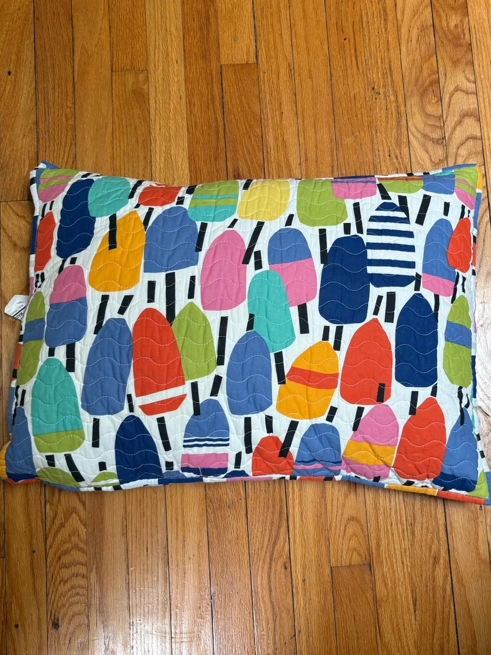 Colorful Popsicle Pattern Queen quilt with shams